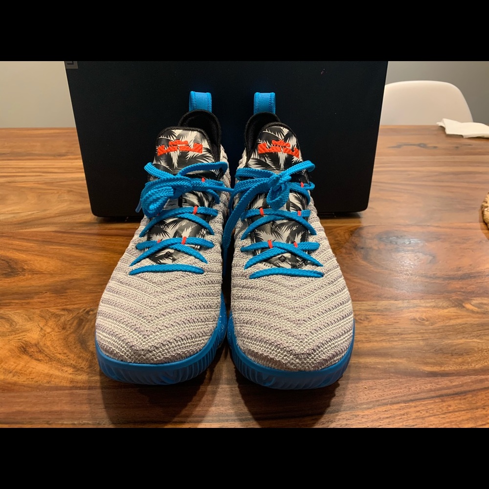 Nike Lebron XVI 16 GS South Beach Light Bone - Picture 3 of 6